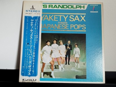 Vinil LP &amp;quot;Japan Press&amp;quot; BOOTS RANDOLPH YAKETY SAX - MEETS JAPANESE POPS (VG+) foto