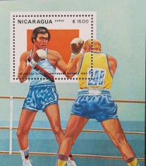 BC511, Nicaragua 1983, colita sport foto