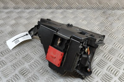 Unitate de distribuție a energiei MERCEDES-BENZ GLC C253 2021 OEM: A2135404678,A2135403939 | 31360046 foto