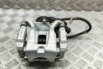 Etrier de fr&amp;acirc;nă dreapta spate TOYOTA SIENNA _L4_ 2020 OEM: 47830-08020 27192894 foto