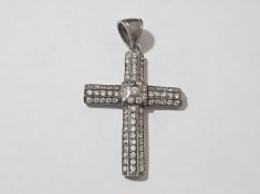 Pandantiv cruce din argint cu zirconii #2164