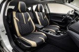 Cumpara ieftin Set Huse Auto universale din piele ecologica, Negru-Bej fata si din spate