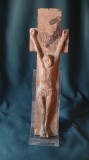 Crucifix din lemn sculptat