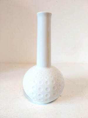 Vaza portelan alb fin ARZBERG GERMANY, vintage anii 70, Design modern, rotund cu buline, 17cm inaltime foto