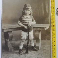 CDV Fotografie 1911 pe carton Mitica de 3 ani jumate la Viena 21,5X13cm