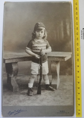 CDV Fotografie 1911 pe carton Mitica de 3 ani jumate la Viena 21,5X13cm foto