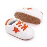 Adidasi albi cu steluta portocalie (Marime Disponibila: 6-9 luni (Marimea 19