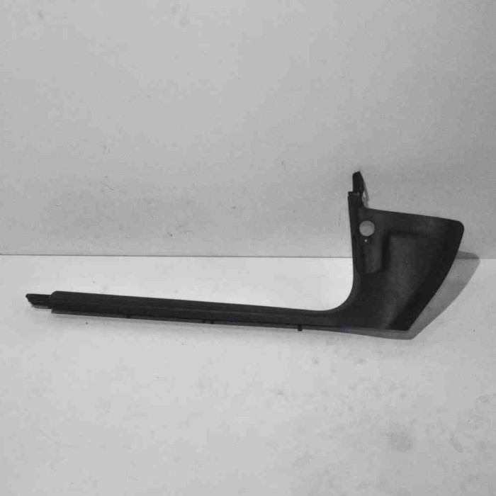 Ornament prag interior st&acirc;nga față AUDI A6 Avant 4F5, C6 2008 OEM: 4F1867271B