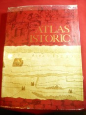 dA. Atlas Istoric - Coordonator colectiv St.Pascu 1971 Ed. Didactica ,121 Planse harti tematica Istorica Format mare