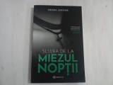SLUJBA DE LA MIEZUL NOPTII - SIERRA SIMONE