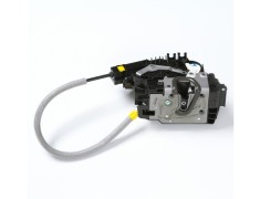 Broasca, incuietoare usa fata MERCEDES Clasa GLE (W166), 08.2015-03.2020 Model : COUPE, pentru vehicule fara functie de inchidere usoara, partea drea