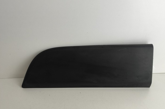 Bandou ușă dreapta față RENAULT MASTER III Furgon FV 2020 OEM: 808200149R 28195330