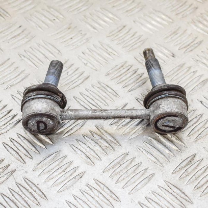 Bieleta stabilizatoare dreapta spate MERCEDES-BENZ GLS X166 2017 OEM: A1518 10089996