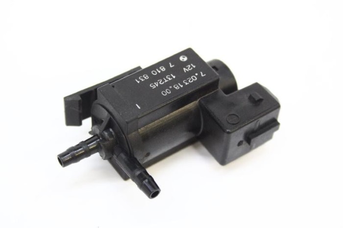 Supapa solenoid BMW 7 F01, F02 2013 OEM: 7810831 2575329
