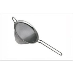 Strecuratoare fina conica, diametru 16 cm