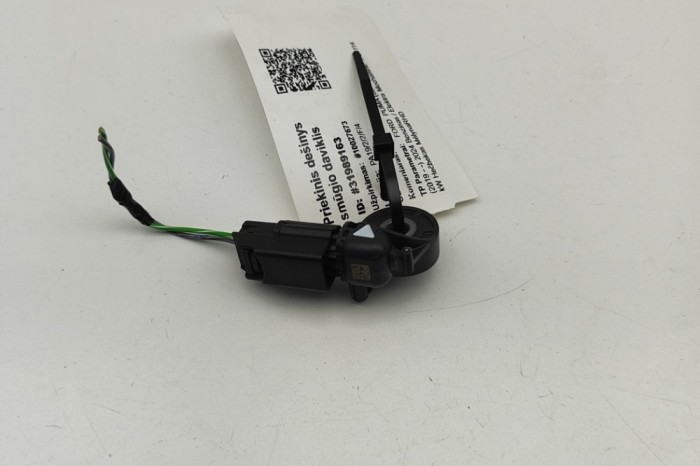 Senzor de impact dreapta față FORD PUMA J2K, CF7 2024 OEM: N3B5-14B006-AA | 31989163