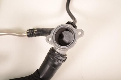 Furtun AUDI A4 Avant 8W5, B9 2016 OEM: 04L121133Q,04L122157BE 2658842 foto