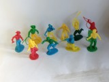 bnk jc Figurine de plastic - Manurba - lot 10 cowboy diferiti (2)