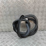 Garnitura ușă st&acirc;nga spate SKODA SKODA ENYAQ iV SUV 5AC, 5AZ 2022 OEM: 5LG867367