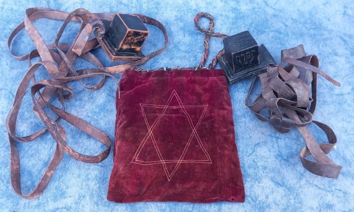 Tefillin vechi Iudaic