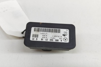 Senzor de accelerație MERCEDES-BENZ SLK R171 2008 OEM: A0055422118,10.1701-0635.3 28148383 foto