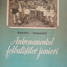 Antrenamentul fotbaliștilor juniori - Bukovi Marton, Csaknady J. Jeno