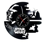 Ceas de Perete Decorativ &ldquo;Star Wars &ndash; Galactic Empire&rdquo;, din Disc Vinil Reciclat, Design Darth Vader și Stormtrooper, Negru, Mecanism Silențios (Sweep)