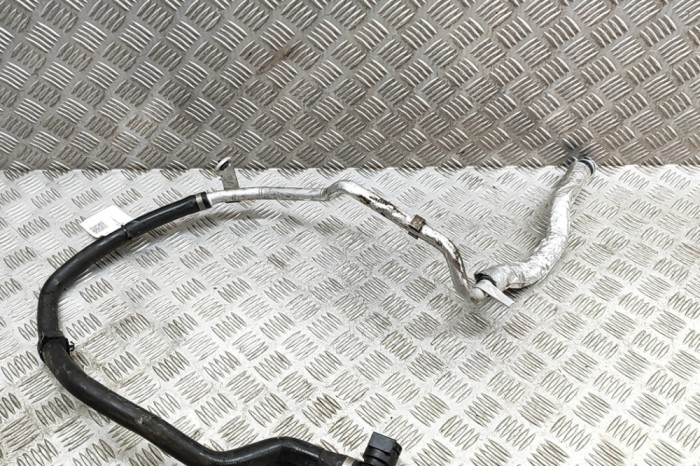 Furtun de lichid de răcire BMW X2 F39 2023 OEM: 7645479 30479949