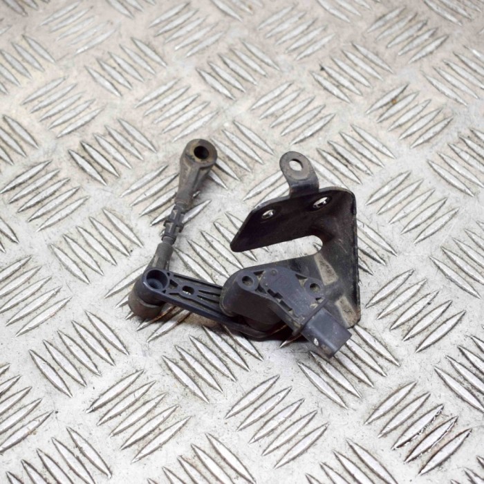 Senzor de nivel &icirc;nălțime dreapta spate JAGUAR E-PACE X540 2020 OEM: J9C3-3C097-AA 13977294