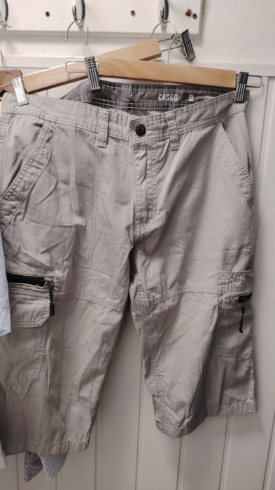 Pantalon mărimea M