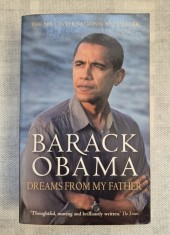 * Barack Obama - Dreams from My Father, A Story of Race and Inheritance, cartein limba engleza