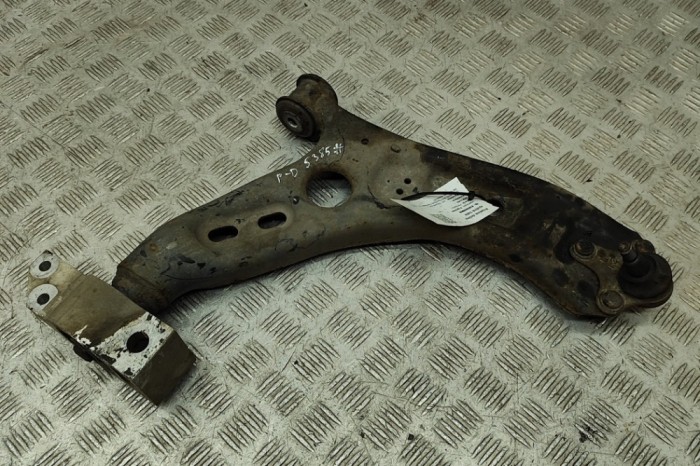 Braț inferior dreapta față VW TIGUAN 5N_ 2014 OEM: 5N0407152 | 30560808