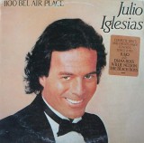 VINIL Julio Iglesias - Momentos (-VG) Zgarieturi Fine, Sticker Coperta, Editie Originala, Canta La Paloma, Quijote, No Me Vuelvo A Enamorar