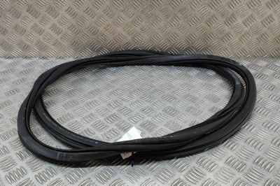 Garnitura ușă dreapta spate SKODA SUPERB III 3V3 2017 OEM: 3V5867368B | 24542102 foto