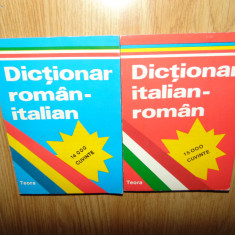 Dictionar Roman-Italian,Italian-Roman -Ed.Teora anul 1993