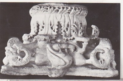 bnk cp Muzeul de arheologie Constanta - Capitel de marmura ( Callatis ) - necirculata foto