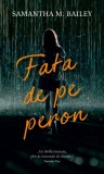 Fata de pe peron