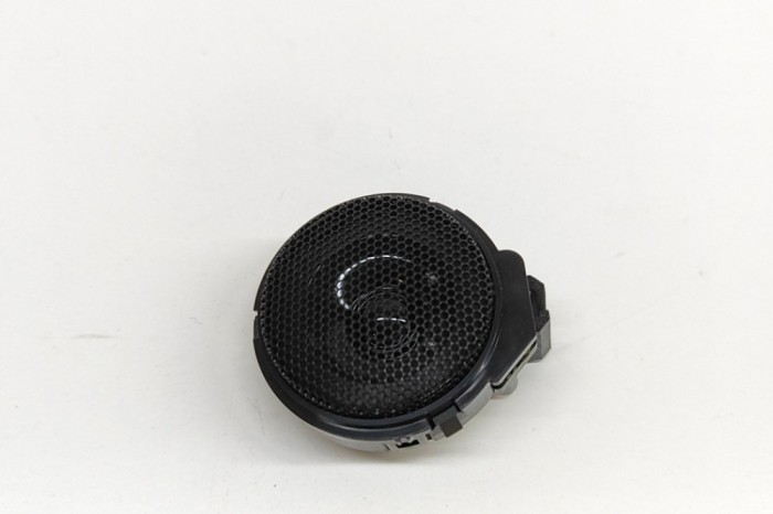 Difuzor ușă st&acirc;nga față HONDA CR-V V RW 2021 OEM: 39120-TV0-E11 30445939