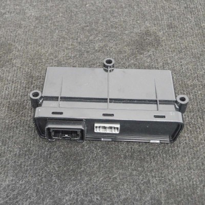 Modul de control trapa TESLA MODEL S 2017 OEM: 1007512-00-CA-0753G03A | 4089046 foto