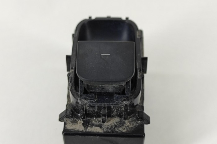 Buton geam ușă dreapta spate TESLA MODEL 3 2021 OEM: 1081038-02-F 22296602