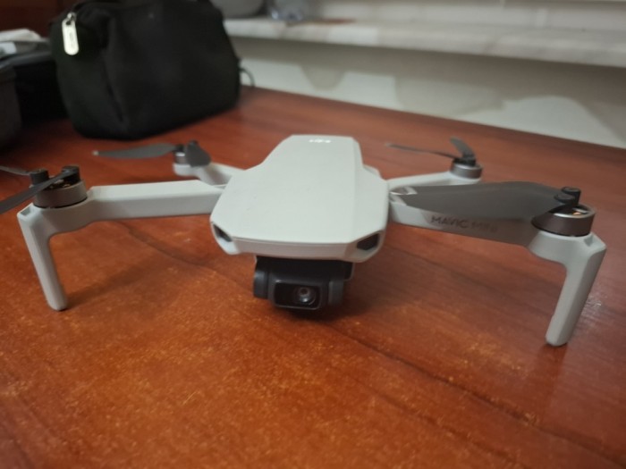 Vand drona dji mavic mini