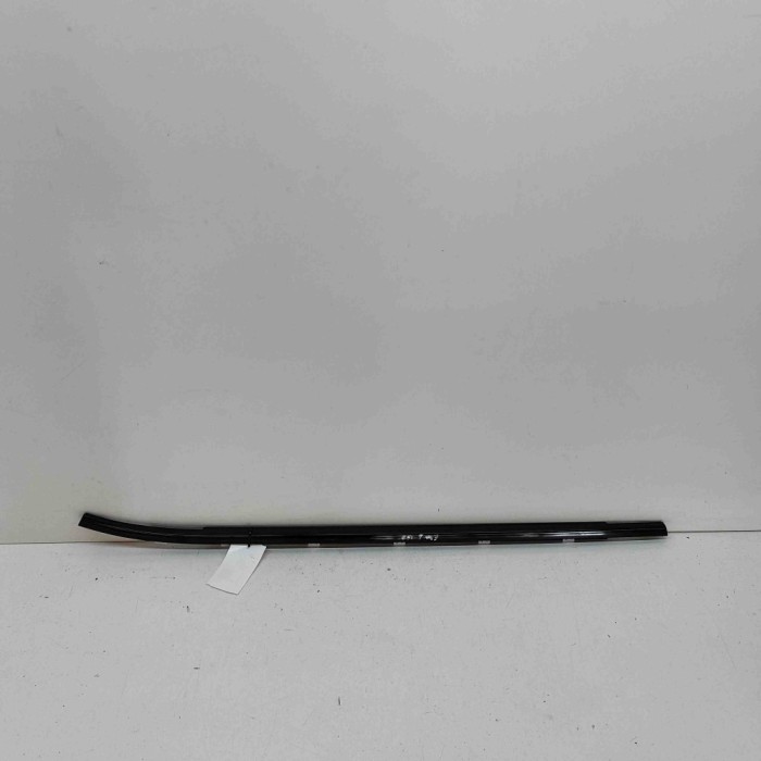 Chedar geam ușă dreapta spate KIA EV6 CV 2021 OEM: 83220-CV000