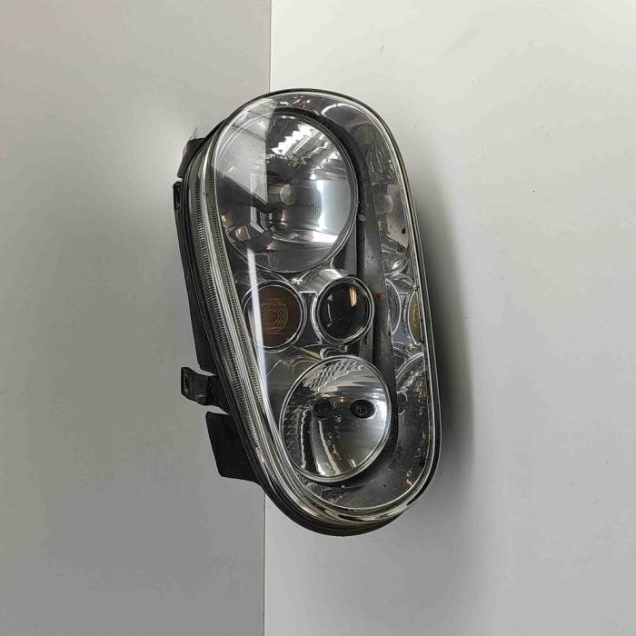 Far st&acirc;nga față VW GOLF III Cabriolet 1E7 2001 OEM: Cabrio | 30323336