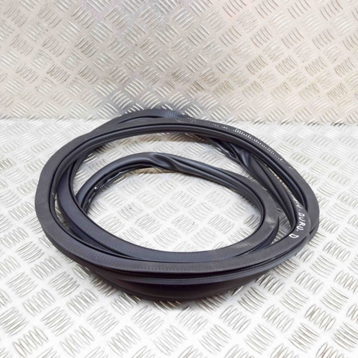 Garnitura ușă dreapta față VW ID.3 E11 2022 OEM: 10A867911D