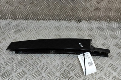 Ornament vertical ușă dreapta spate VW PASSAT B8 3G2 2018 OEM: 3G0839902T | 22269376 foto