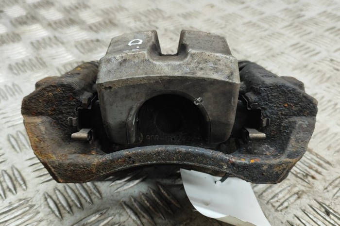 Etrier de fr&acirc;nă dreapta spate TOYOTA PRIUS PLUS _W4_ 2012 OEM: 47830-47060 23110855