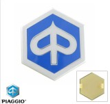 Sigla mare originala Piaggio Beverly - Carnaby - Fly - Liberty - MP3 - X7- X8 - X Evo 50-500cc - prindere 2 cleme (42x48 mm)