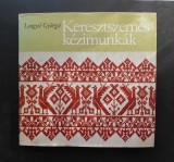 Cusatura cruce, cusaturi cruce. Prezinta 228 modele