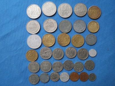 LOT 34 MONEDE (REGALISTE , R.P.R. ,R.S.R. ,ROMANIA DUPA ANII 90 ) foto