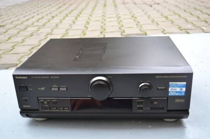 Amplificator Technics SA DX 750